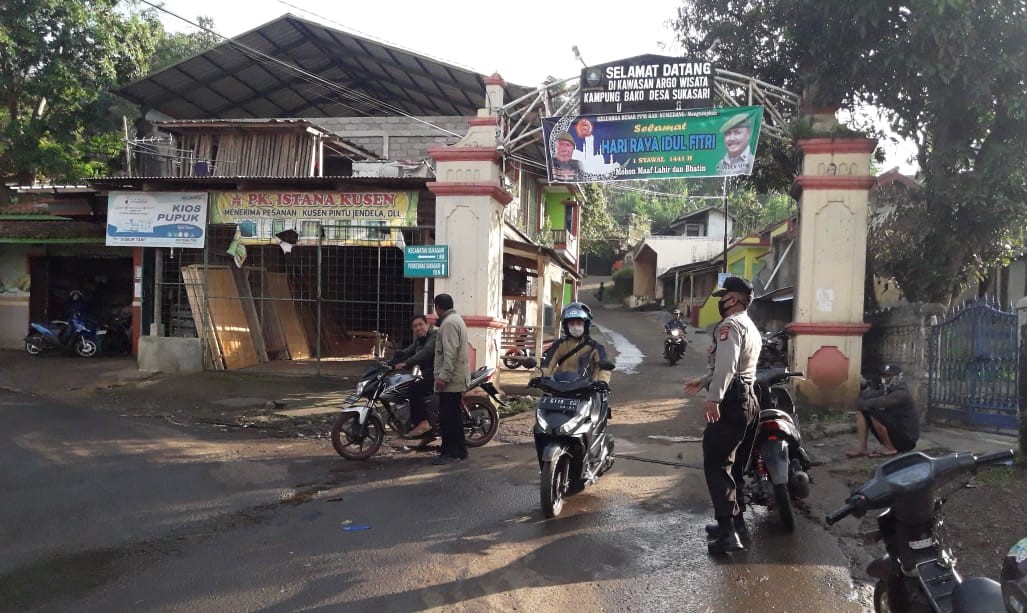 Jajaran Polsub Sektor Sukasari Lakukan Giat Turjawali KTL Rawan Pagi